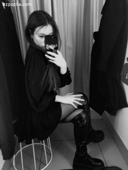 Лариса Брюнеточка